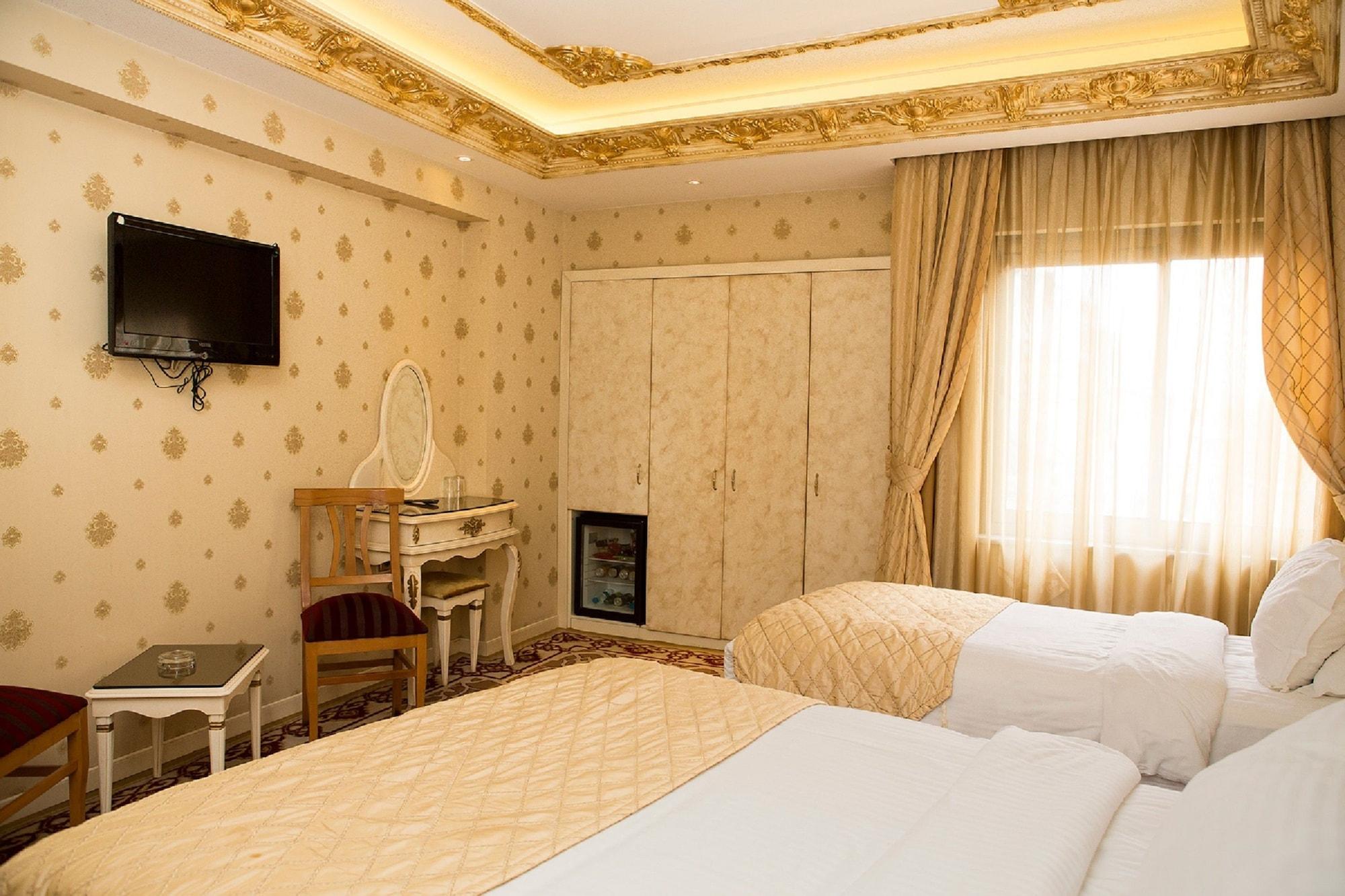 Hotel Buyuk Hamit 4*